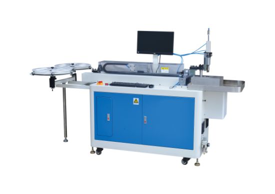 Machine à cintrer en acier