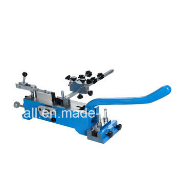 Machine à cintrer manuelle pour la fabrication de matrices