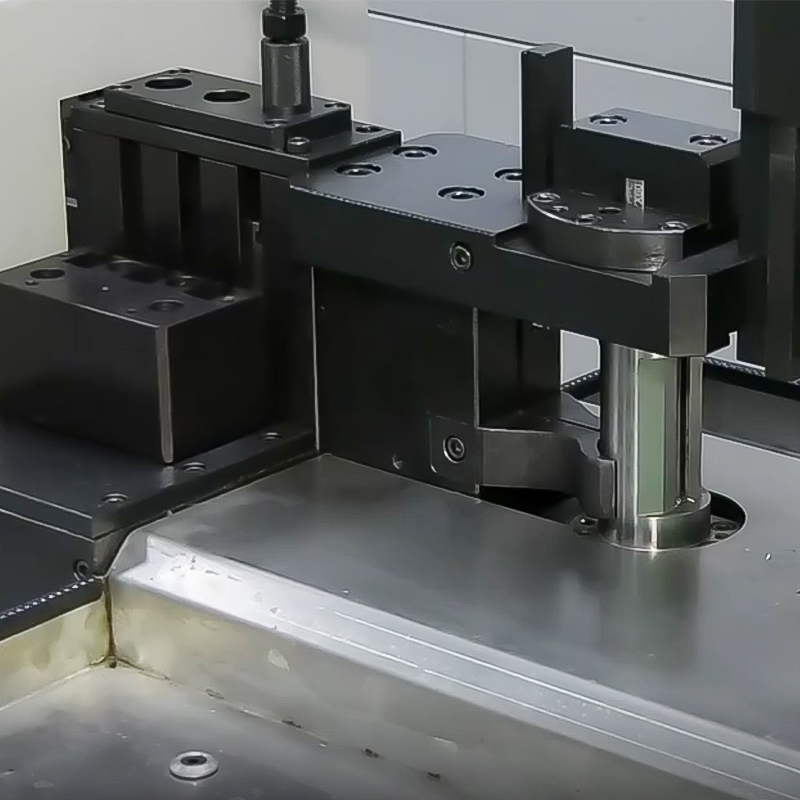 Machine de flexion de la règle de coupe à lame en acier de précision